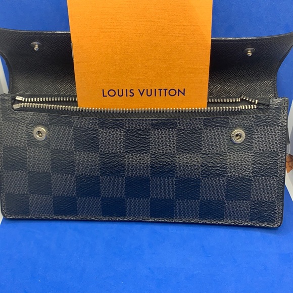 Louis Vuitton Long Portefeuille Accordion Damier Graphite  7.5"L x 3.9"W… - Picture 2 of 15